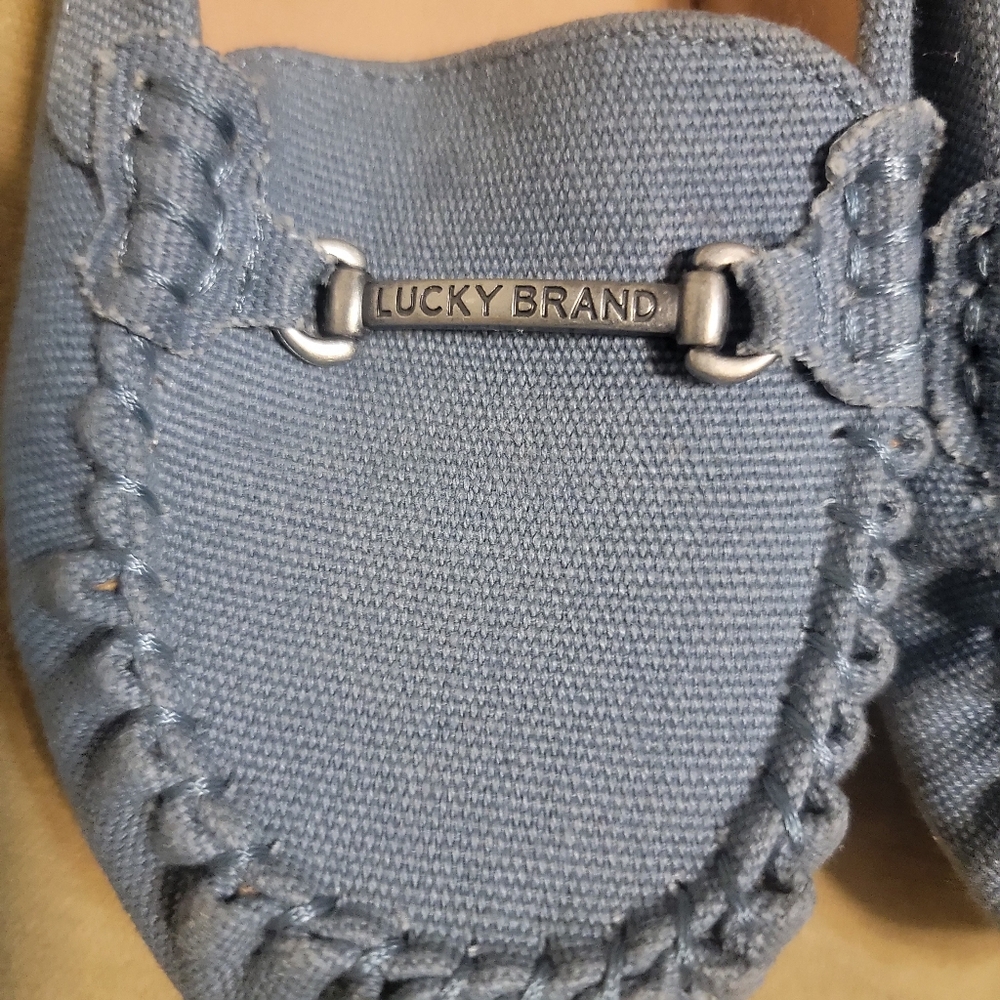 Lucky slip ons size 7 - Picture 7 of 7